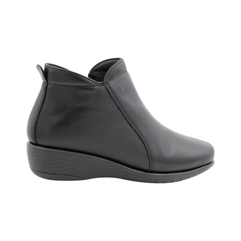 Women's Black Doritos Boots