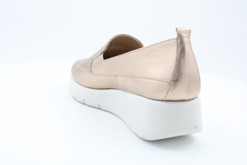 Women's Gold Fly Jump Wedges