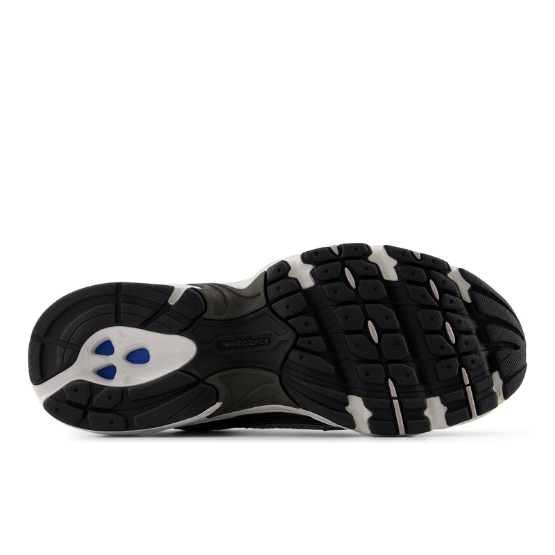 Women's Black 530 Sneakers