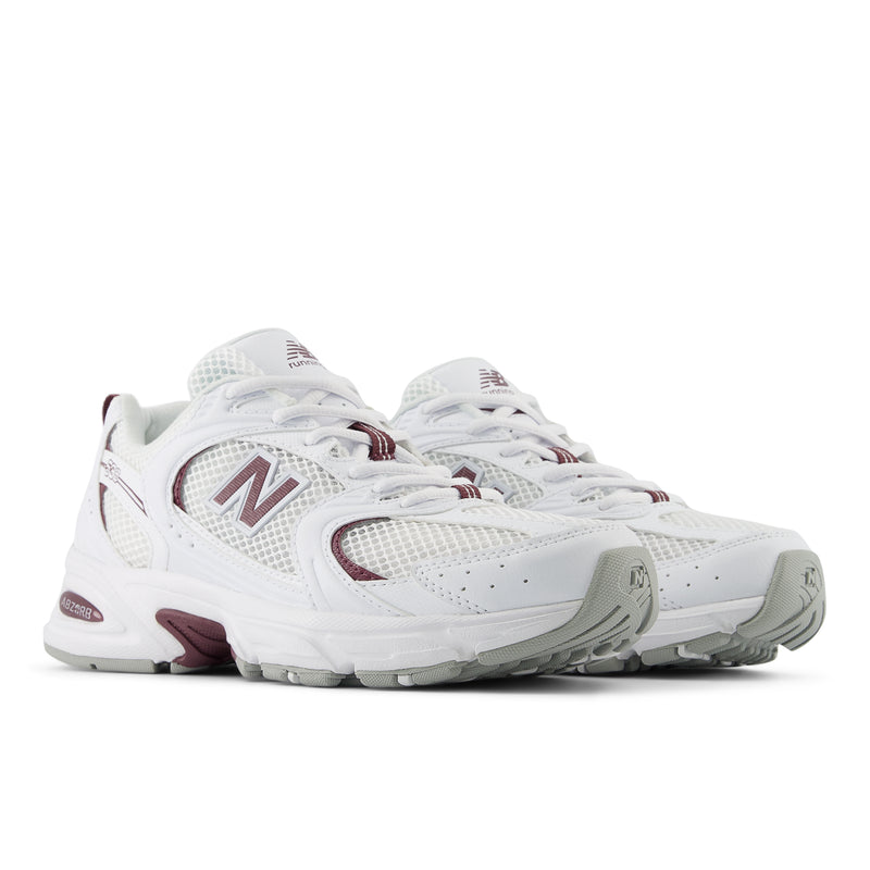 Unisex White 530 Sneakers