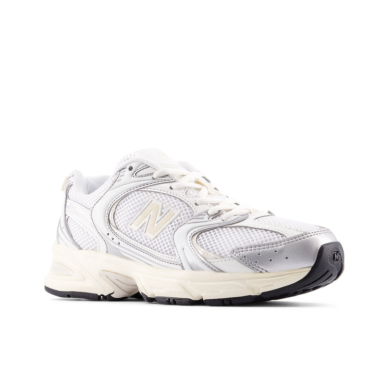 Unisex Silver 530 Sneakers