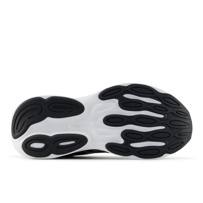 Women's Black 680 Running Shoes