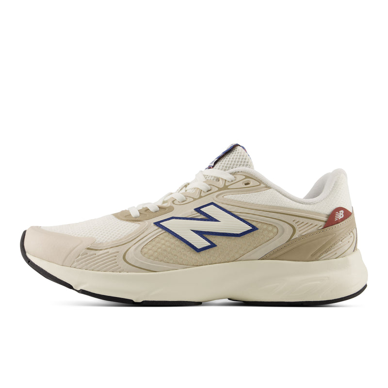 Men's White Amaste Running Shoes