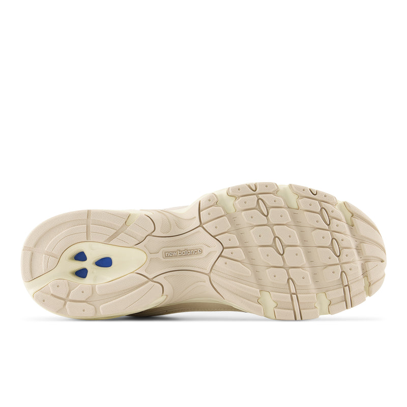 Unisex Beige 530 Sneakers