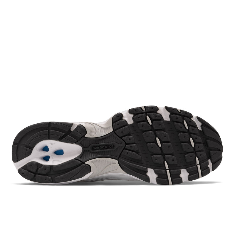Unisex White 530 Sneakers