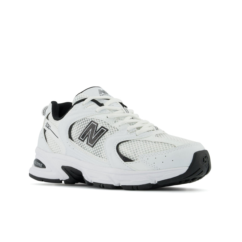 Unisex White 530 Sneakers