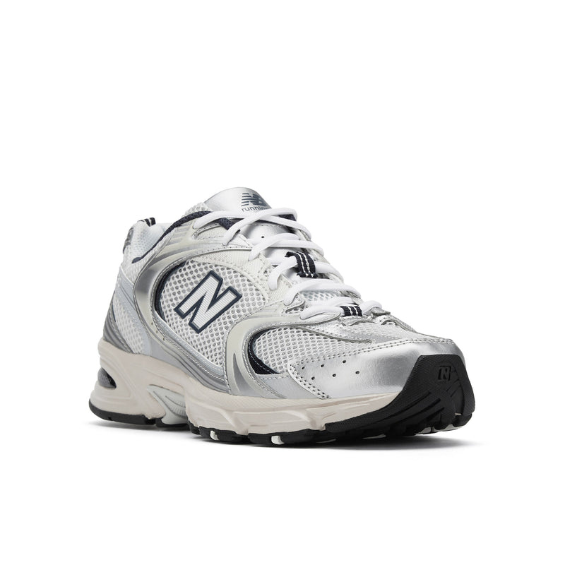 Unisex Grey 530 Sneakers