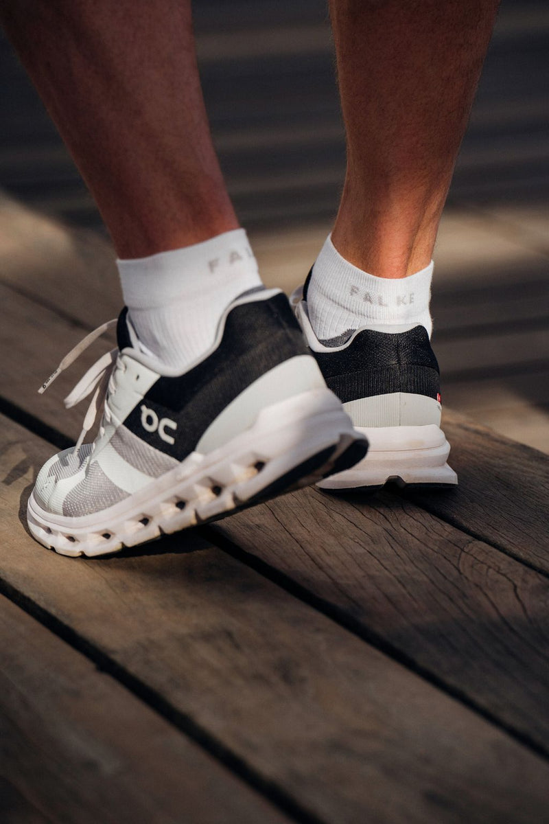 RU4 Endurance Short Men Running Short sock