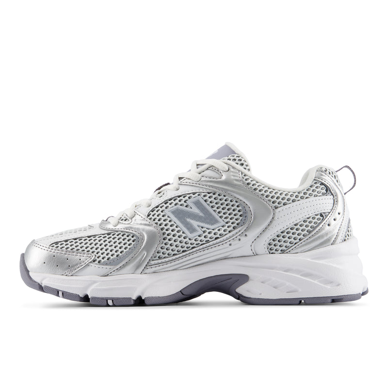 Unisex Grey 530 Sneakers
