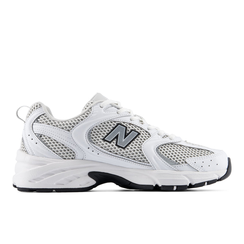 Unisex White 530 Sneakers