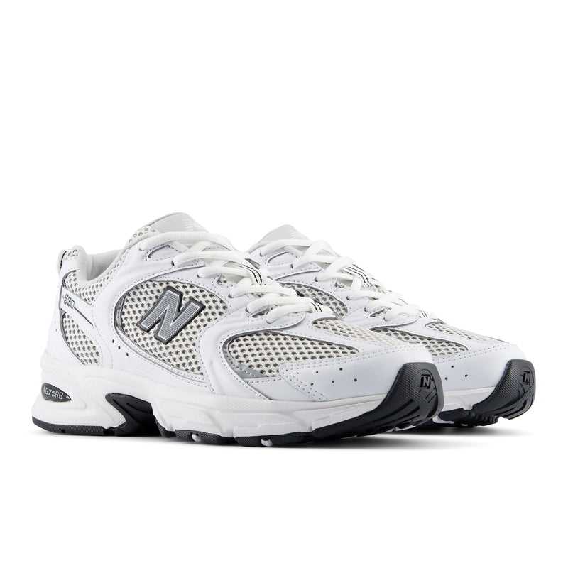 Unisex White 530 Sneakers